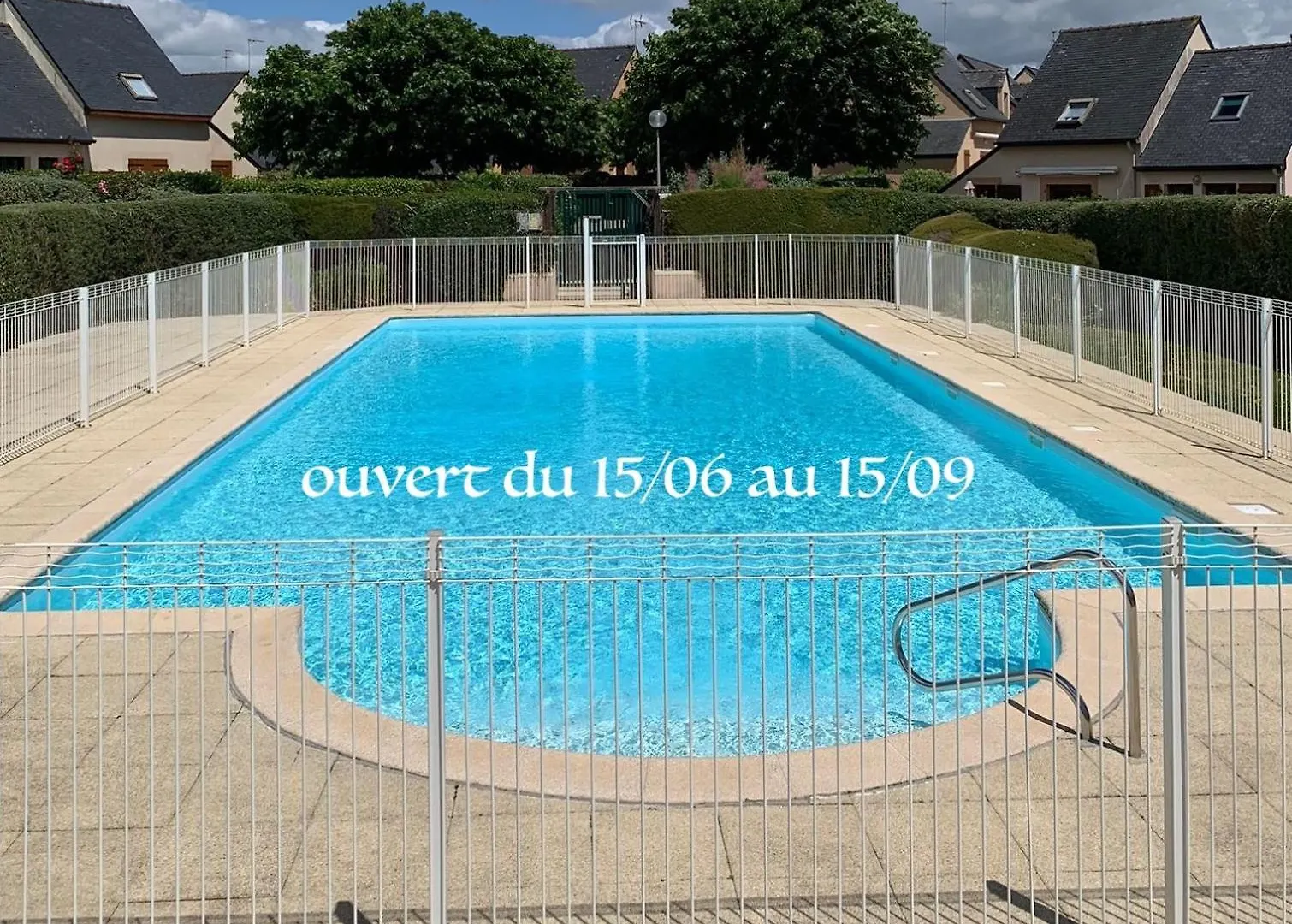 Perle Beach, Petite Maison Situee En Bord De Plage, Piscine. Guidel Сasa de vacaciones
